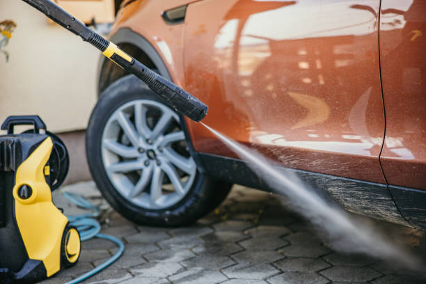 Best Roof Power Washing Services  in Leesburg, FL