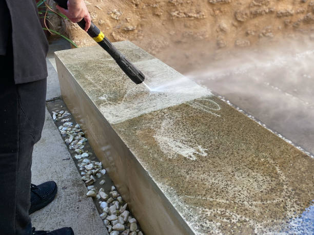 Best Pressure Washing Cost  in Leesburg, FL