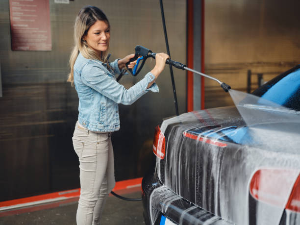 Best Exterior Home Cleaning  in Leesburg, FL